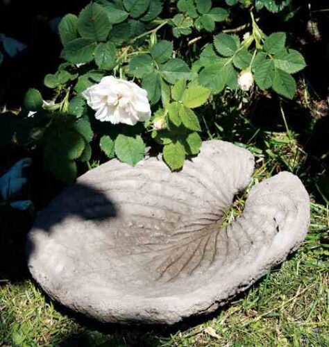 How to Make a Concrete Birdbath